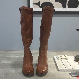 Naturalizer Tan Boots
